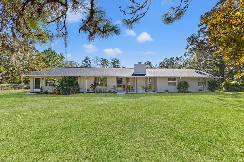 17504 Thomas Boulevard Hudson FL 34667