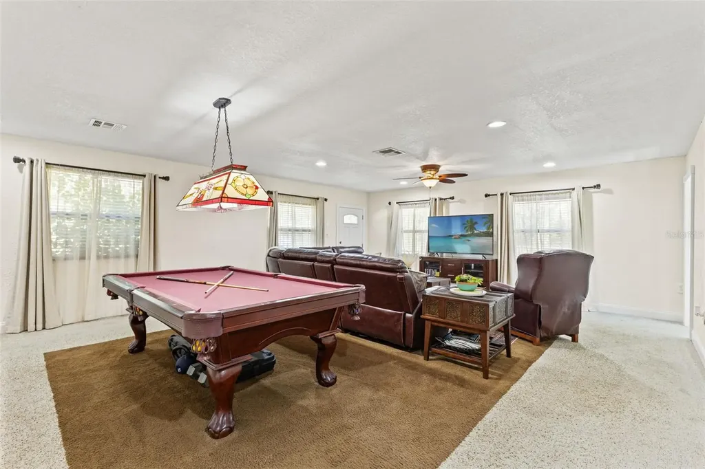 17504 Thomas Boulevard Hudson FL 34667