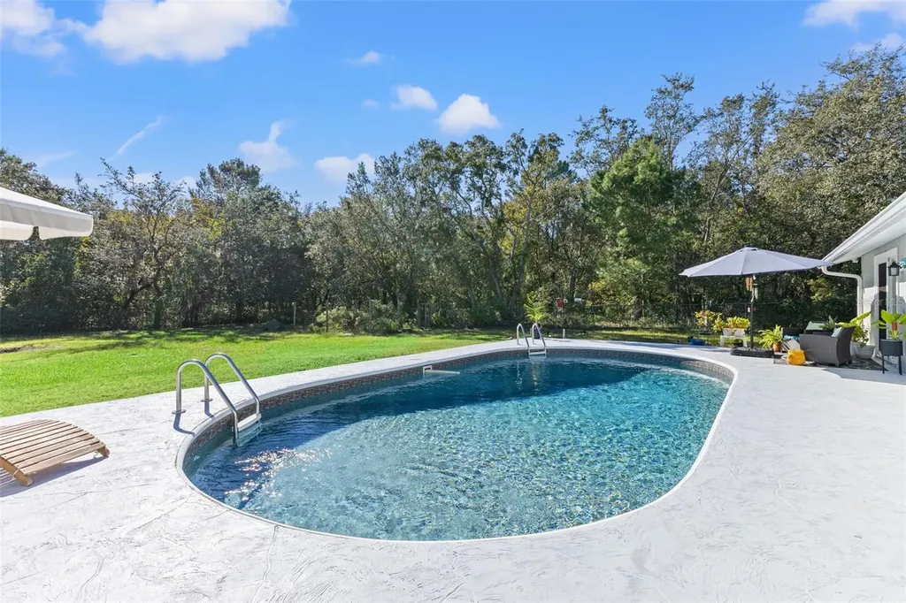 17504 Thomas Boulevard Hudson FL 34667
