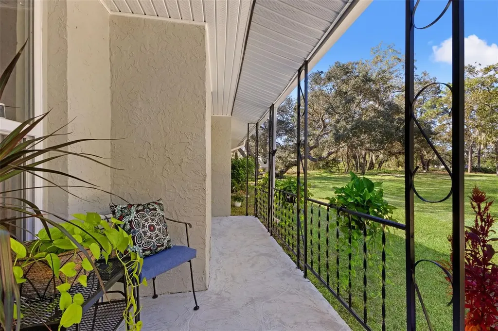 17504 Thomas Boulevard Hudson FL 34667