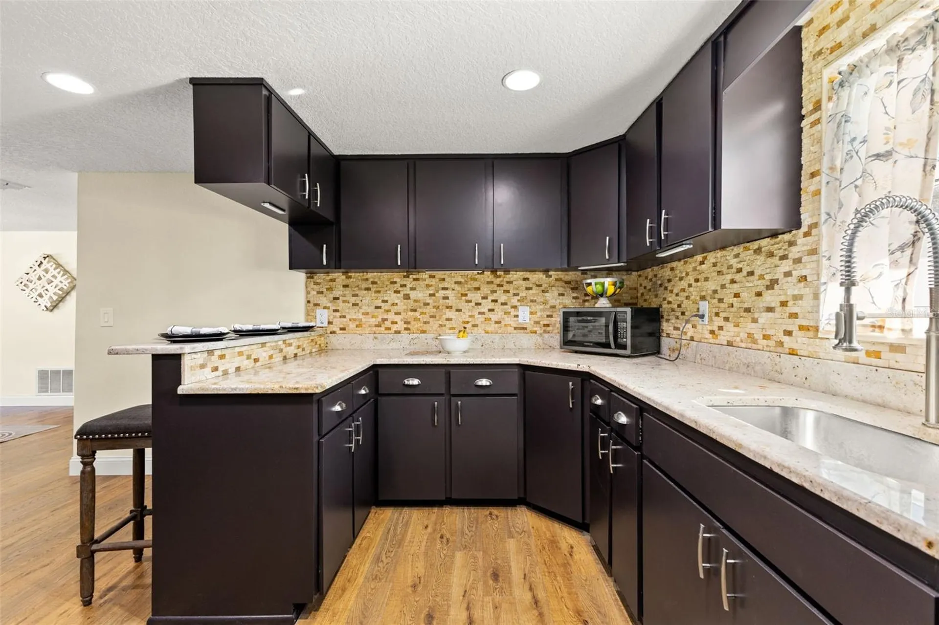 17504 Thomas Boulevard Hudson FL 34667