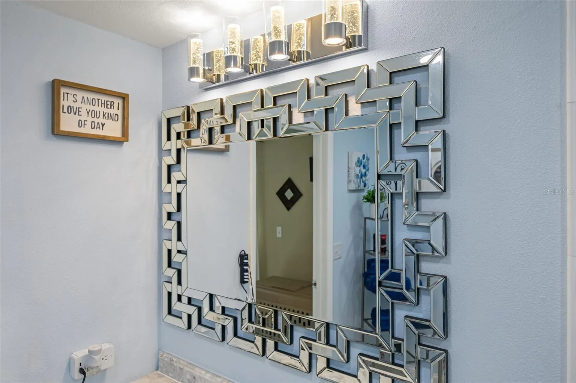17504 Thomas Boulevard Hudson FL 34667