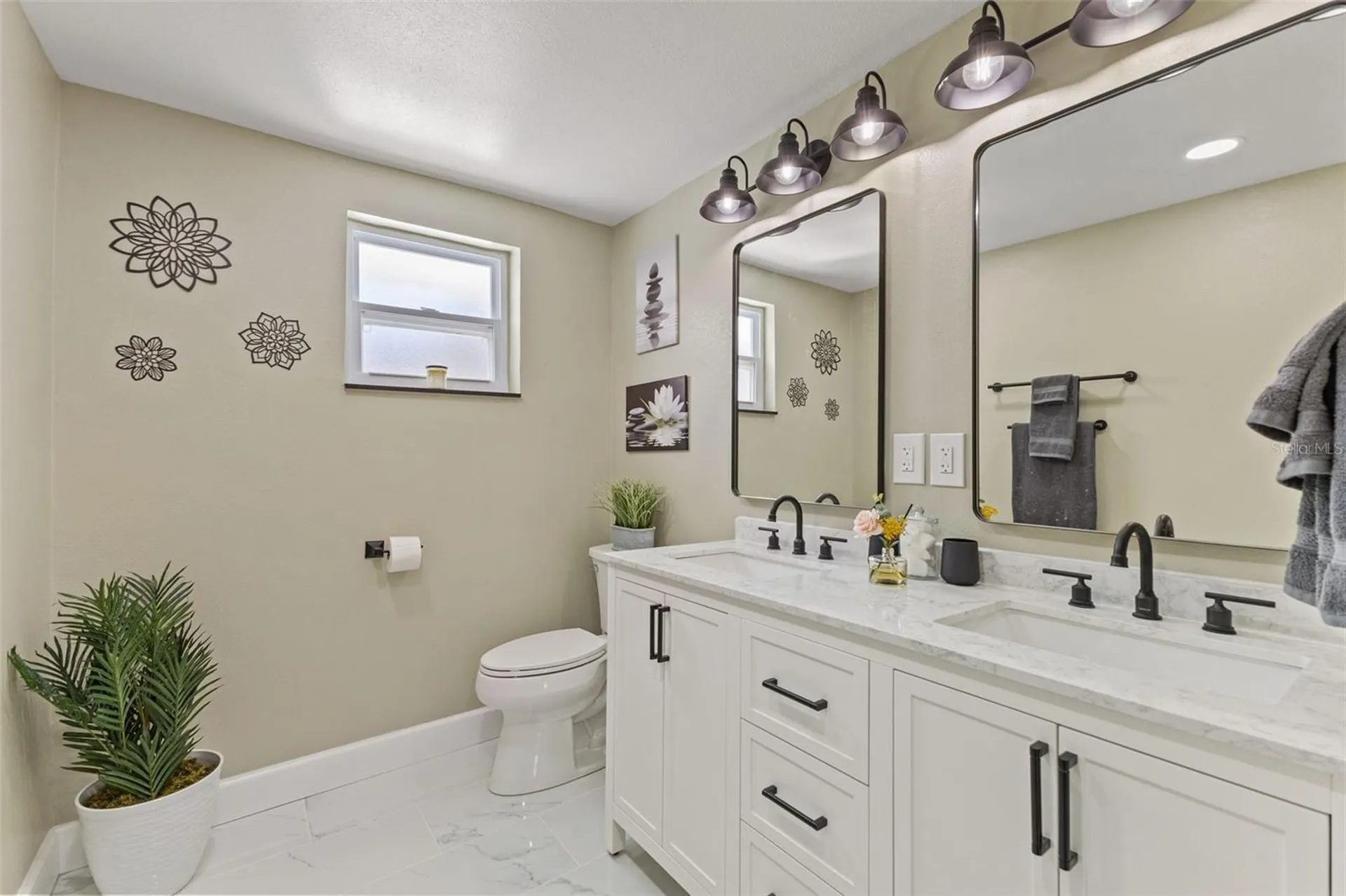 17504 Thomas Boulevard Hudson FL 34667