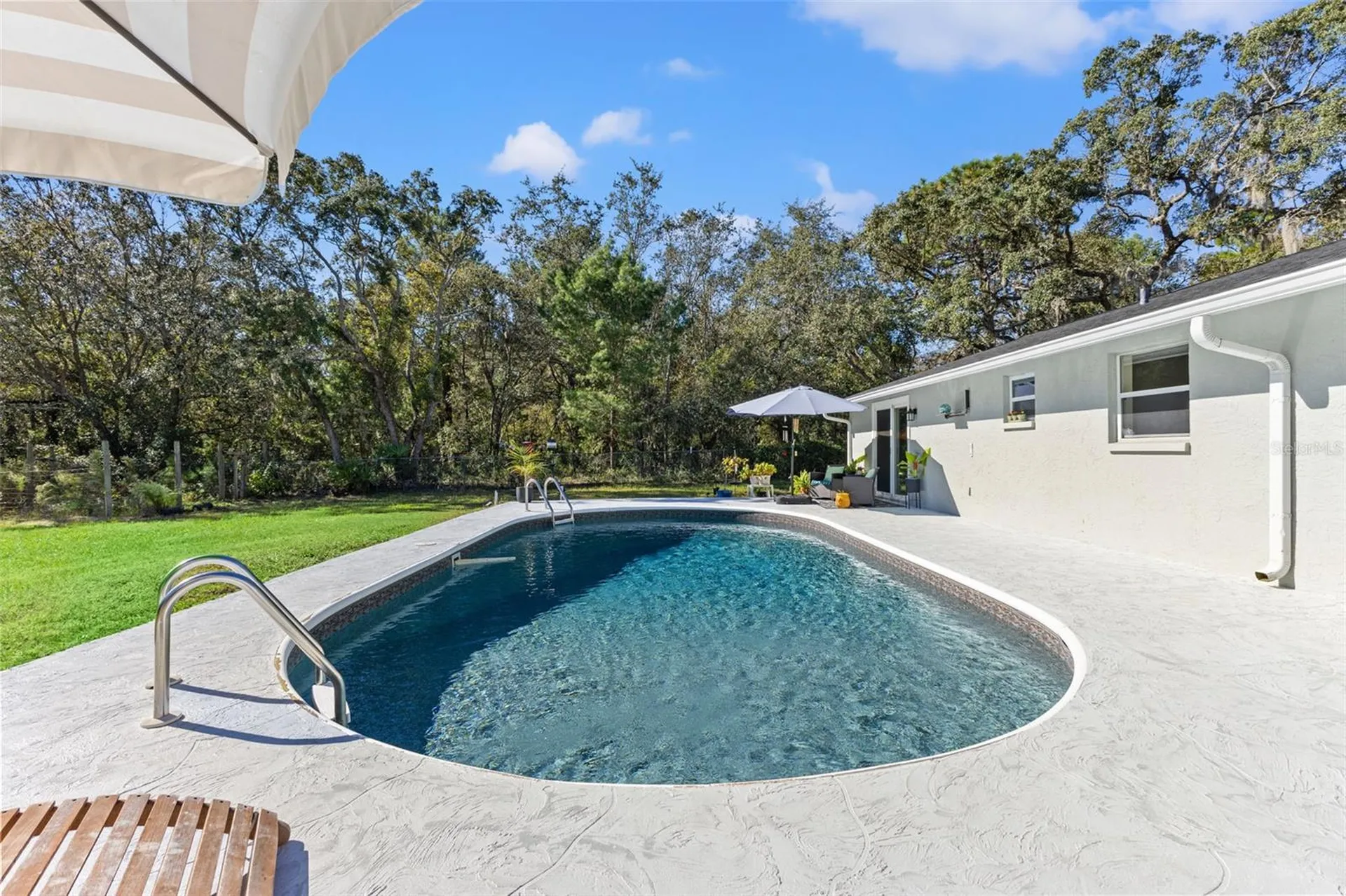 17504 Thomas Boulevard Hudson FL 34667