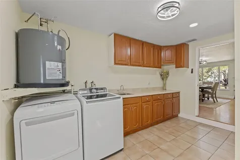17504 Thomas Boulevard Hudson FL 34667