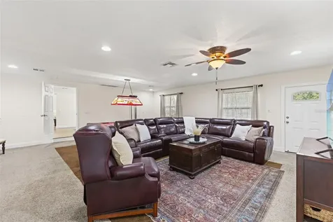 17504 Thomas Boulevard Hudson FL 34667