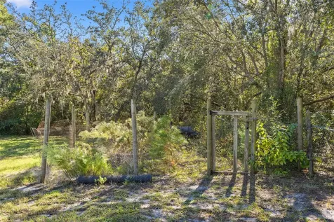 17504 Thomas Boulevard Hudson FL 34667