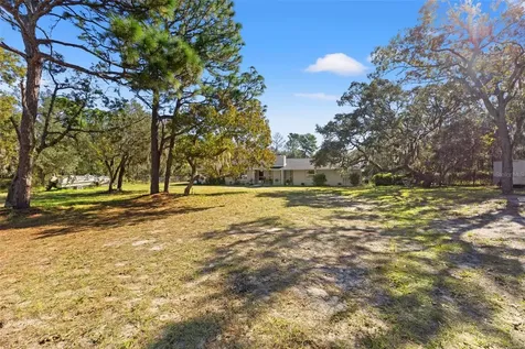 17504 Thomas Boulevard Hudson FL 34667