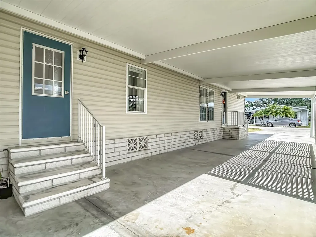 5745 Pawnee Street Zephyrhills FL 33542