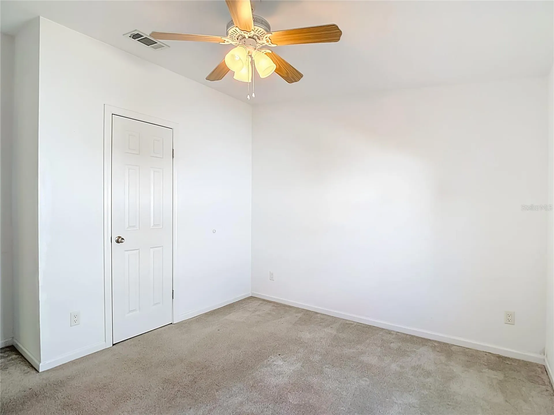 5745 Pawnee Street Zephyrhills FL 33542