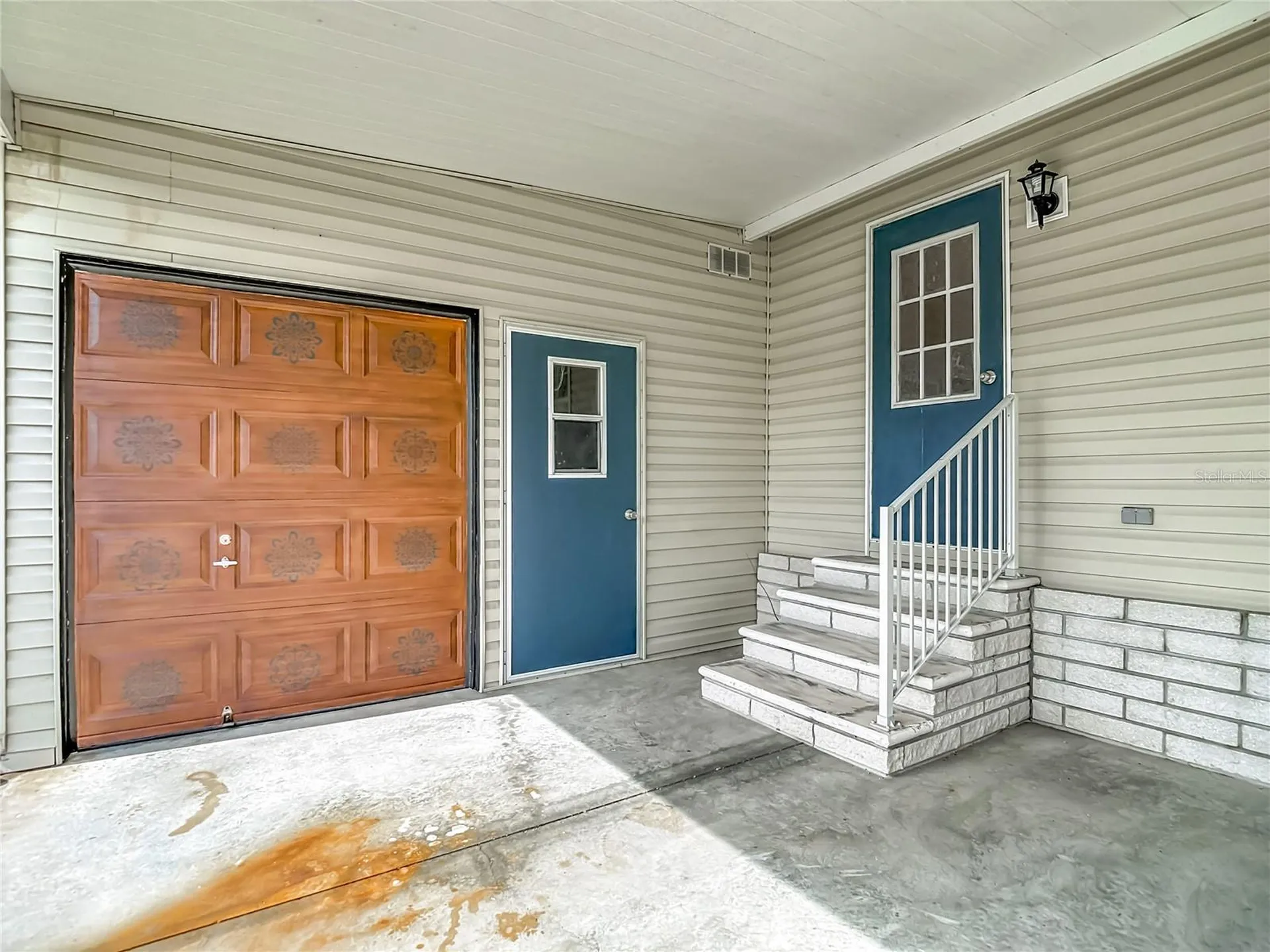 5745 Pawnee Street Zephyrhills FL 33542