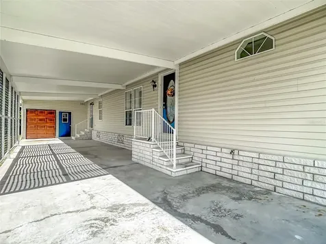 5745 Pawnee Street Zephyrhills FL 33542