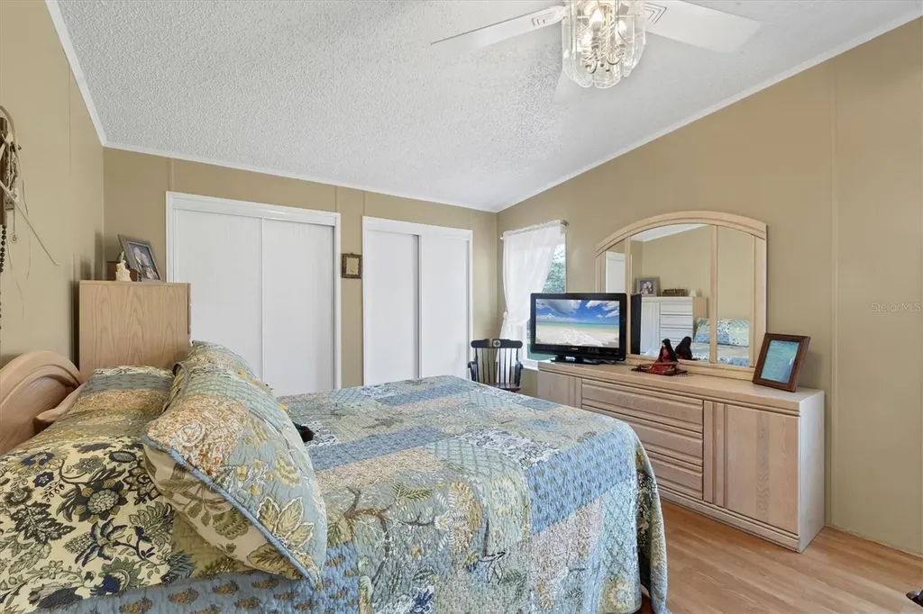8364 Kinglet Drive Englewood FL 34224