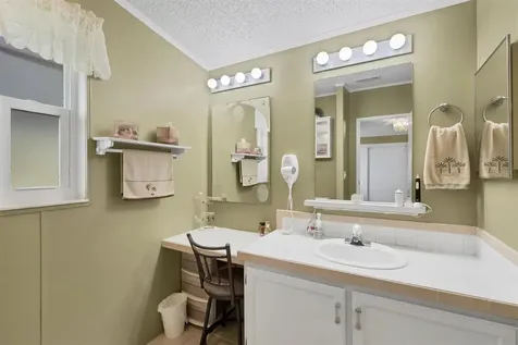 8364 Kinglet Drive Englewood FL 34224