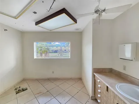 600 N Eustis Street Eustis FL 32726