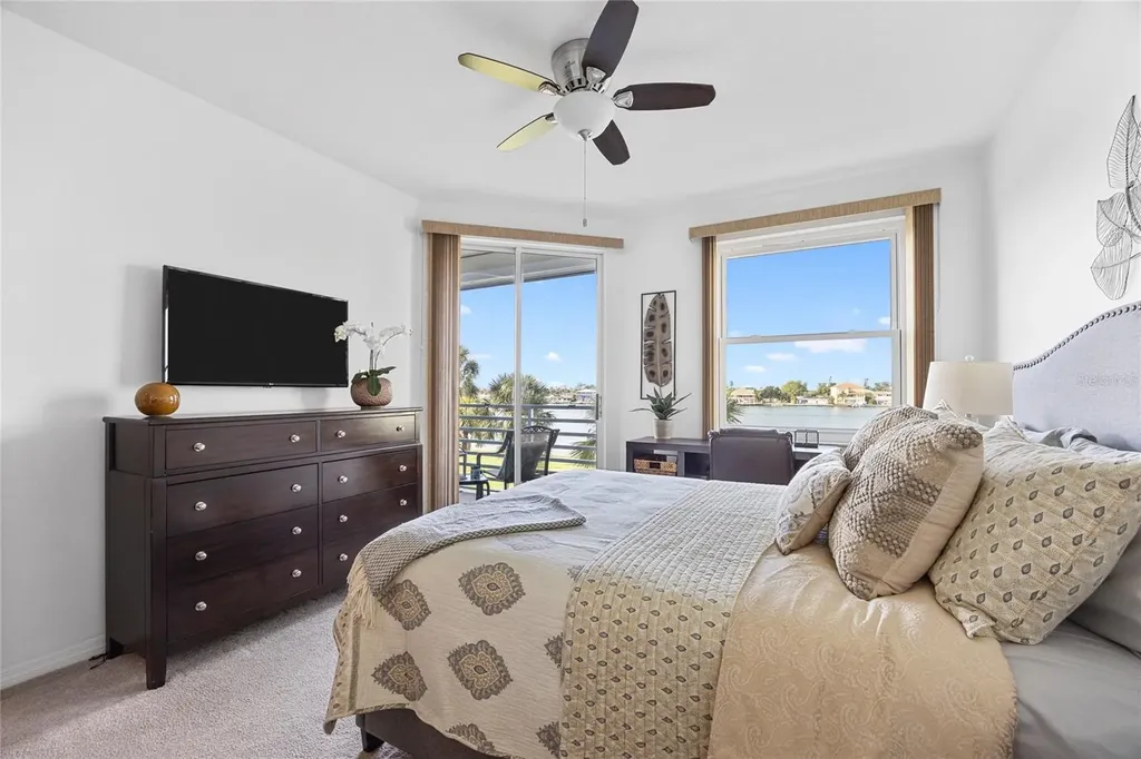 7892 Sailboat Key Boulevard S South Pasadena FL 33707