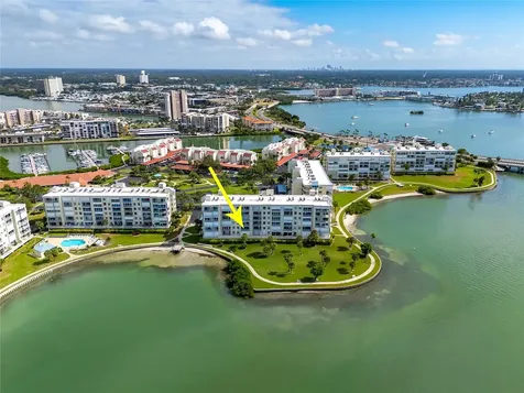 7892 Sailboat Key Boulevard S South Pasadena FL 33707