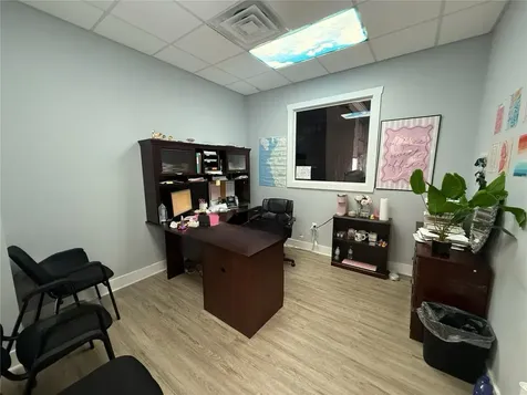 6860 28th Street Circle E Sarasota FL 34243