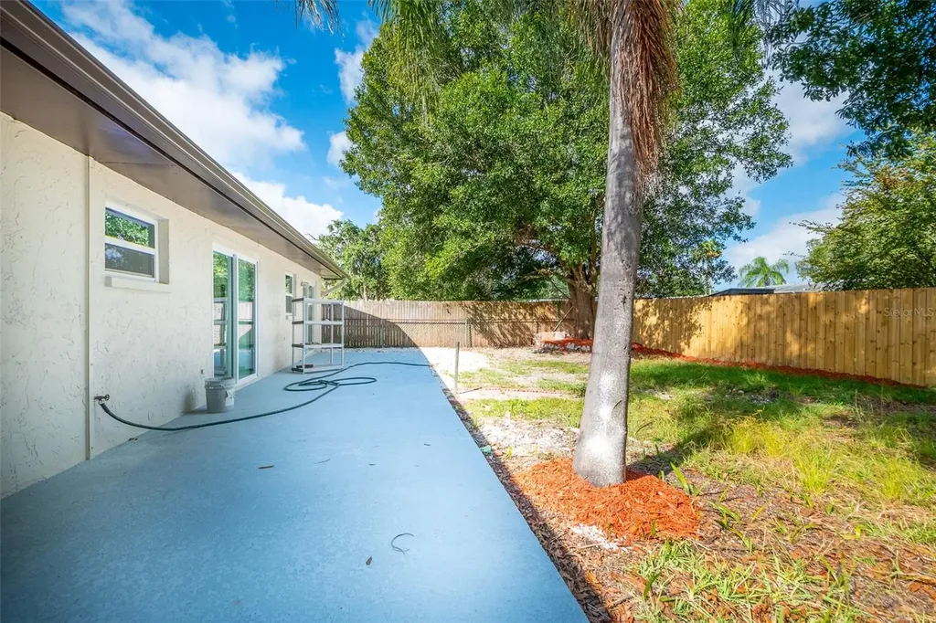 1806 Forest Drive Oldsmar FL 34677