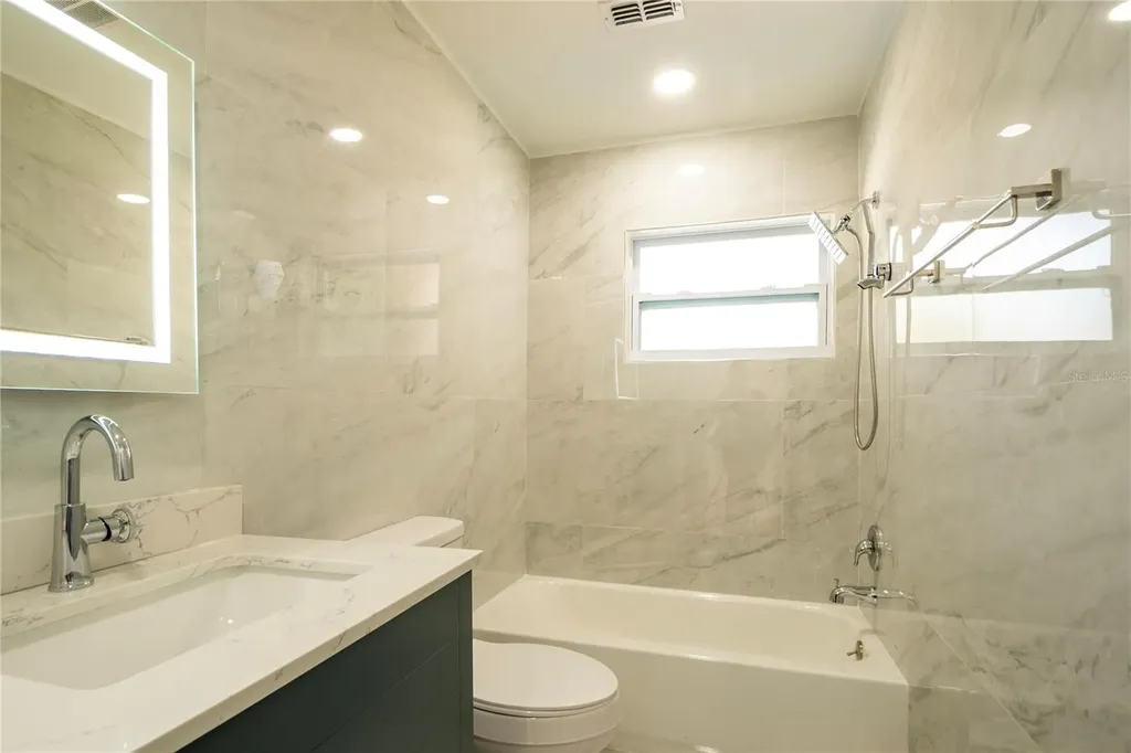 1806 Forest Drive Oldsmar FL 34677