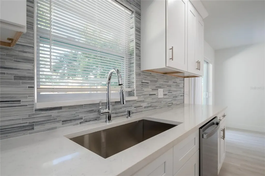 1806 Forest Drive Oldsmar FL 34677