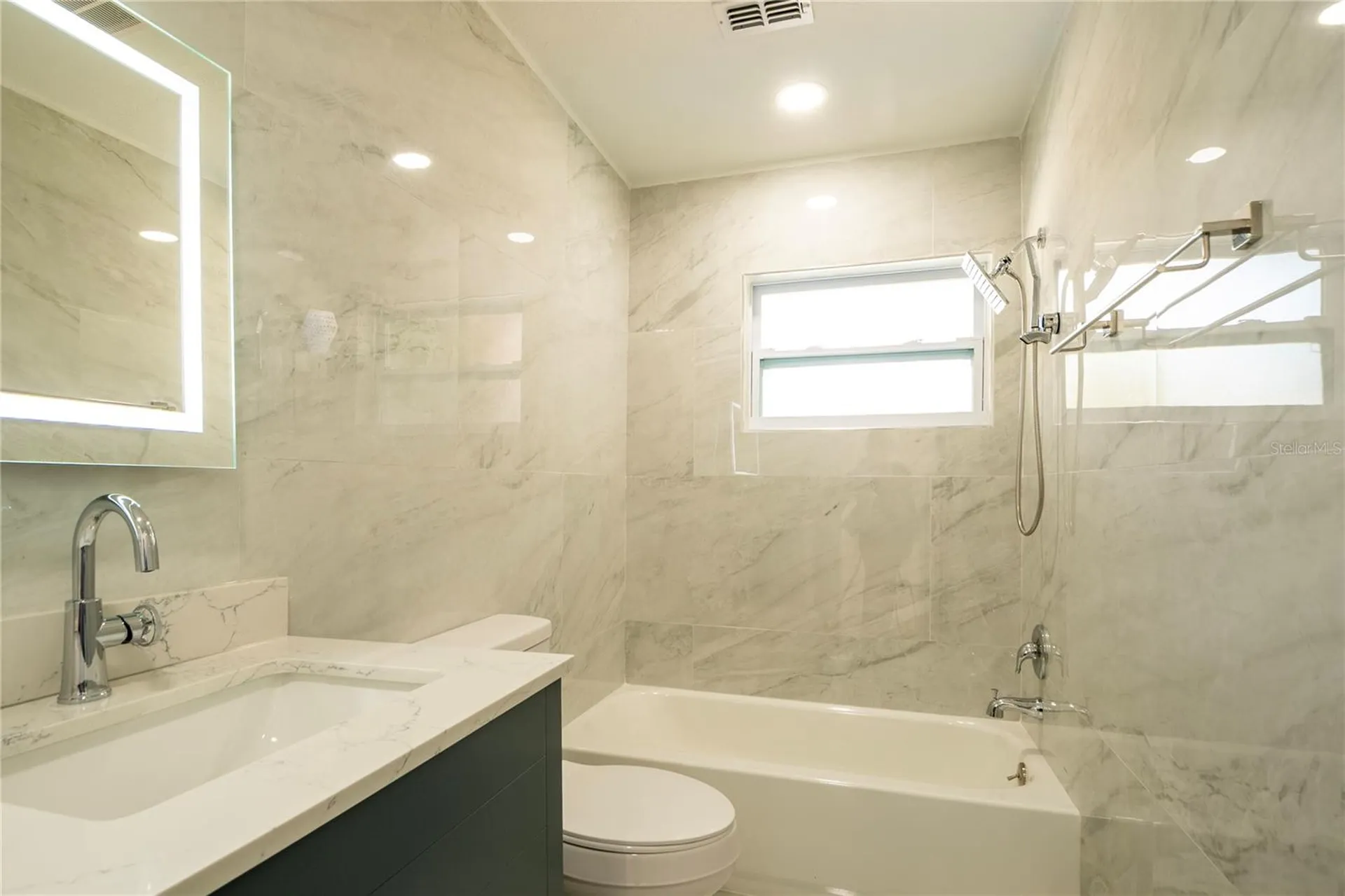 1806 Forest Drive Oldsmar FL 34677