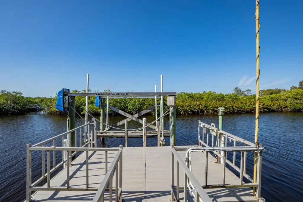 199 Martinique Road North Port FL 34287