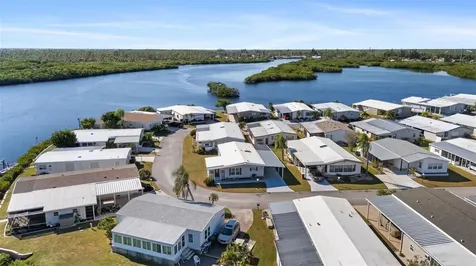 199 Martinique Road North Port FL 34287