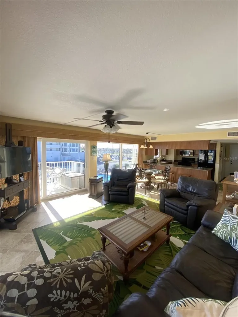 1571 S Atlantic Avenue New Smyrna Beach FL 32169