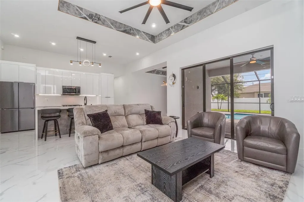 1406 SW 13th Street Cape Coral FL 33991
