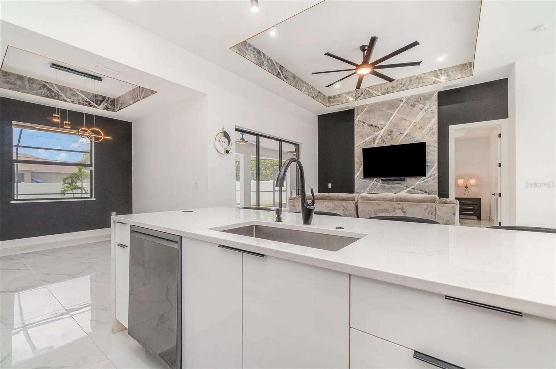 1406 SW 13th Street Cape Coral FL 33991