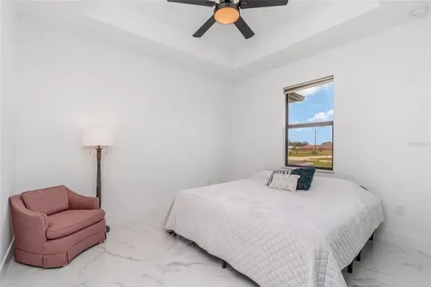 1406 SW 13th Street Cape Coral FL 33991