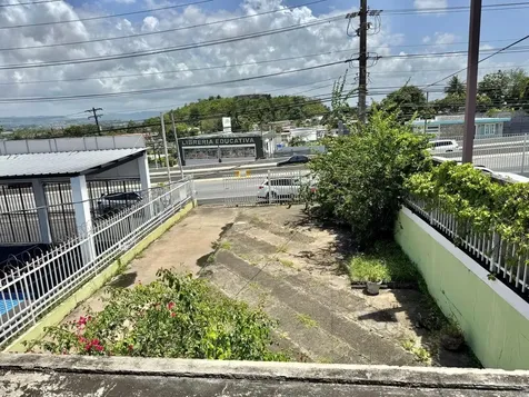 Carr 2 Barrio Hato Tejas Bayamon PR 00961