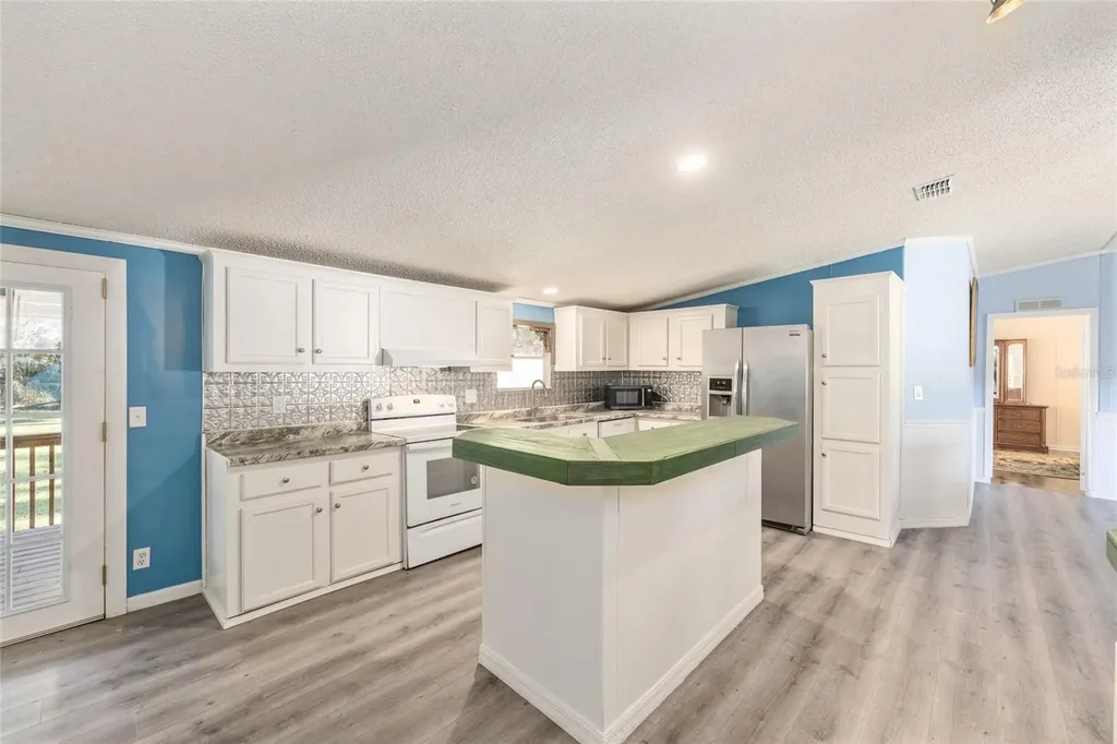 12444 N Us Highway 27 Ocala FL 34482