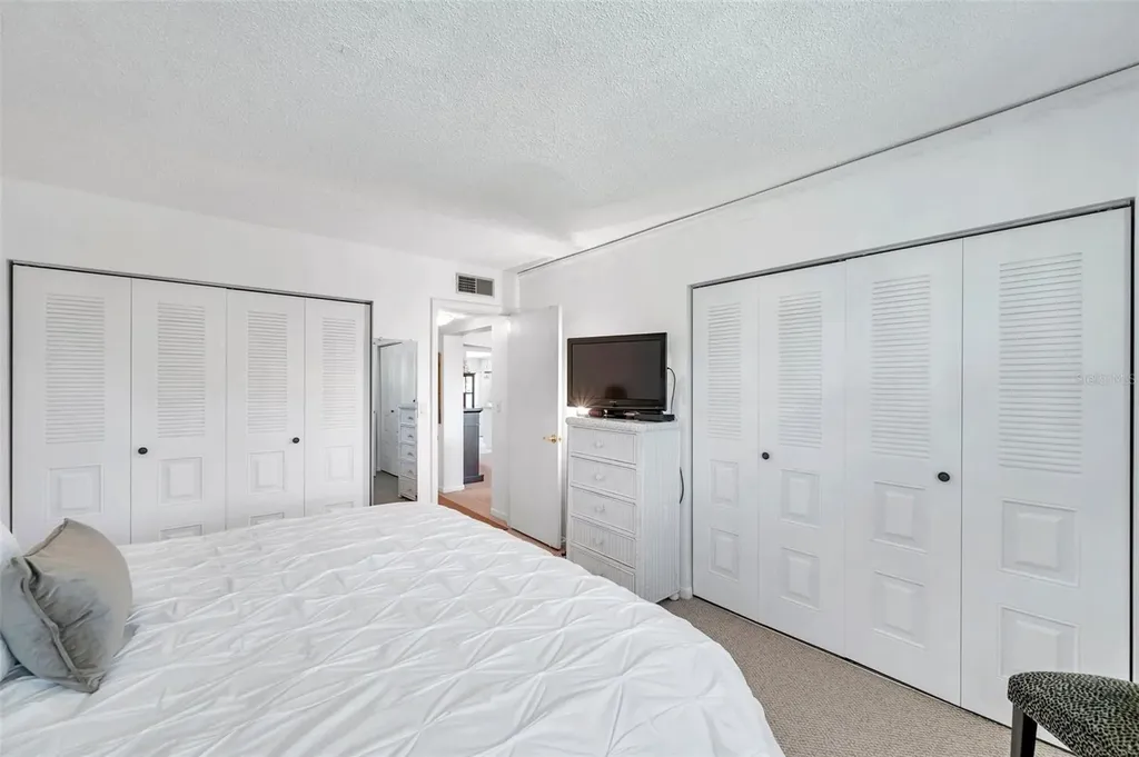 1430 Heather Ridge Boulevard Dunedin FL 34698