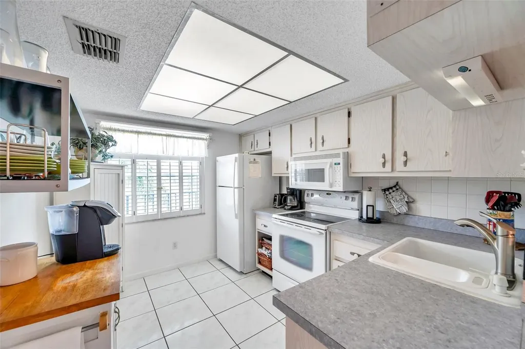 1430 Heather Ridge Boulevard Dunedin FL 34698