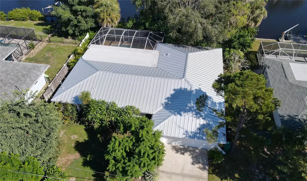 18422 Burkholder Circle Port Charlotte FL 33948