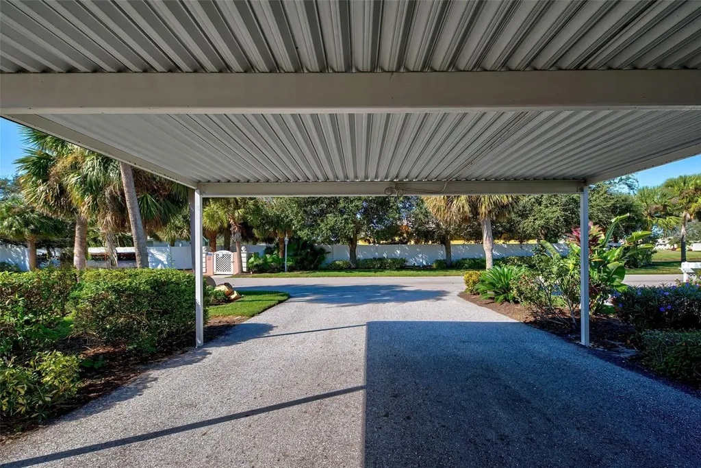 314 Cerromar Way N Venice FL 34293