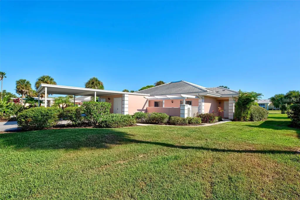 314 Cerromar Way N Venice FL 34293