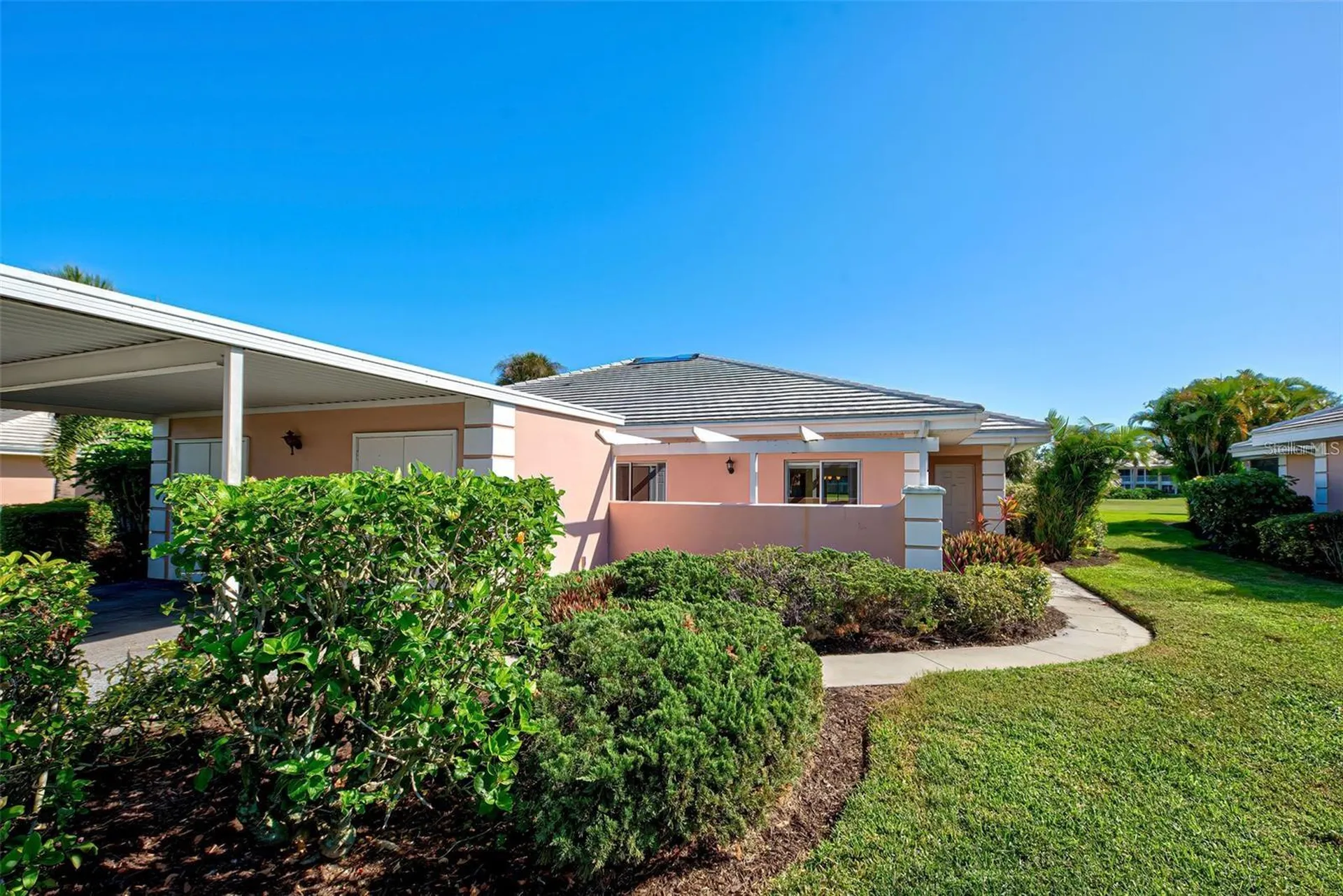 314 Cerromar Way N Venice FL 34293