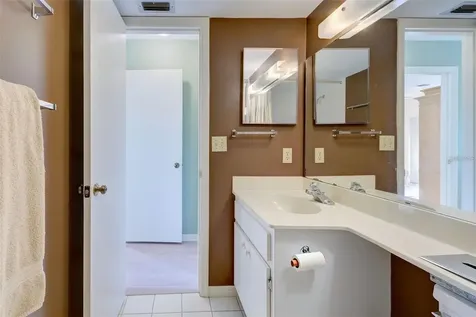 314 Cerromar Way N Venice FL 34293