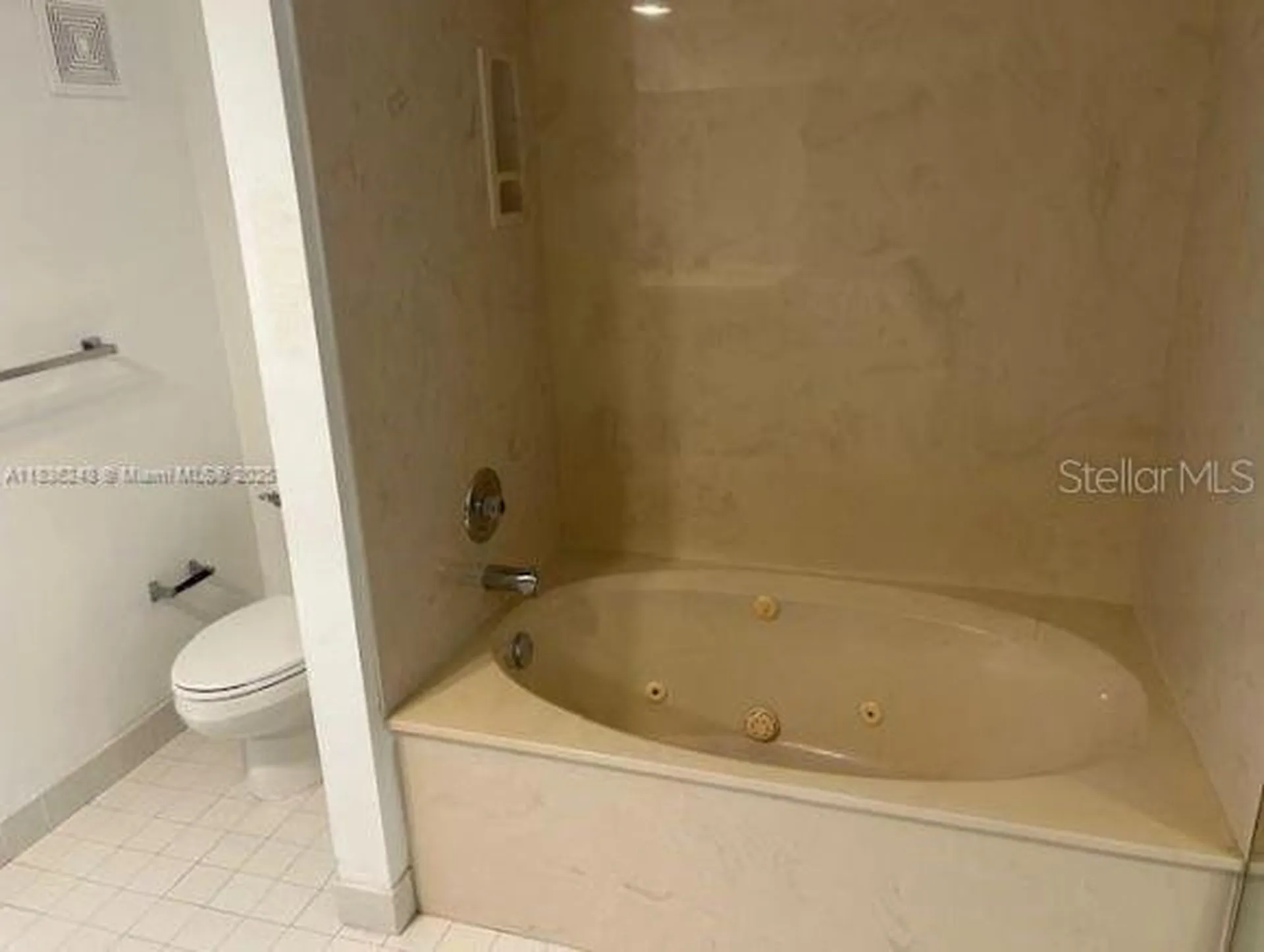 3503 Oaks Way Pompano Beach FL 33069