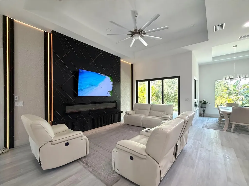 380 Cowry Road Venice FL 34293