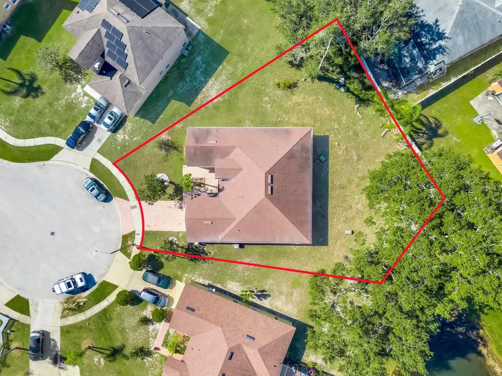 206 Redwood Bark Trail Kissimmee FL 34758