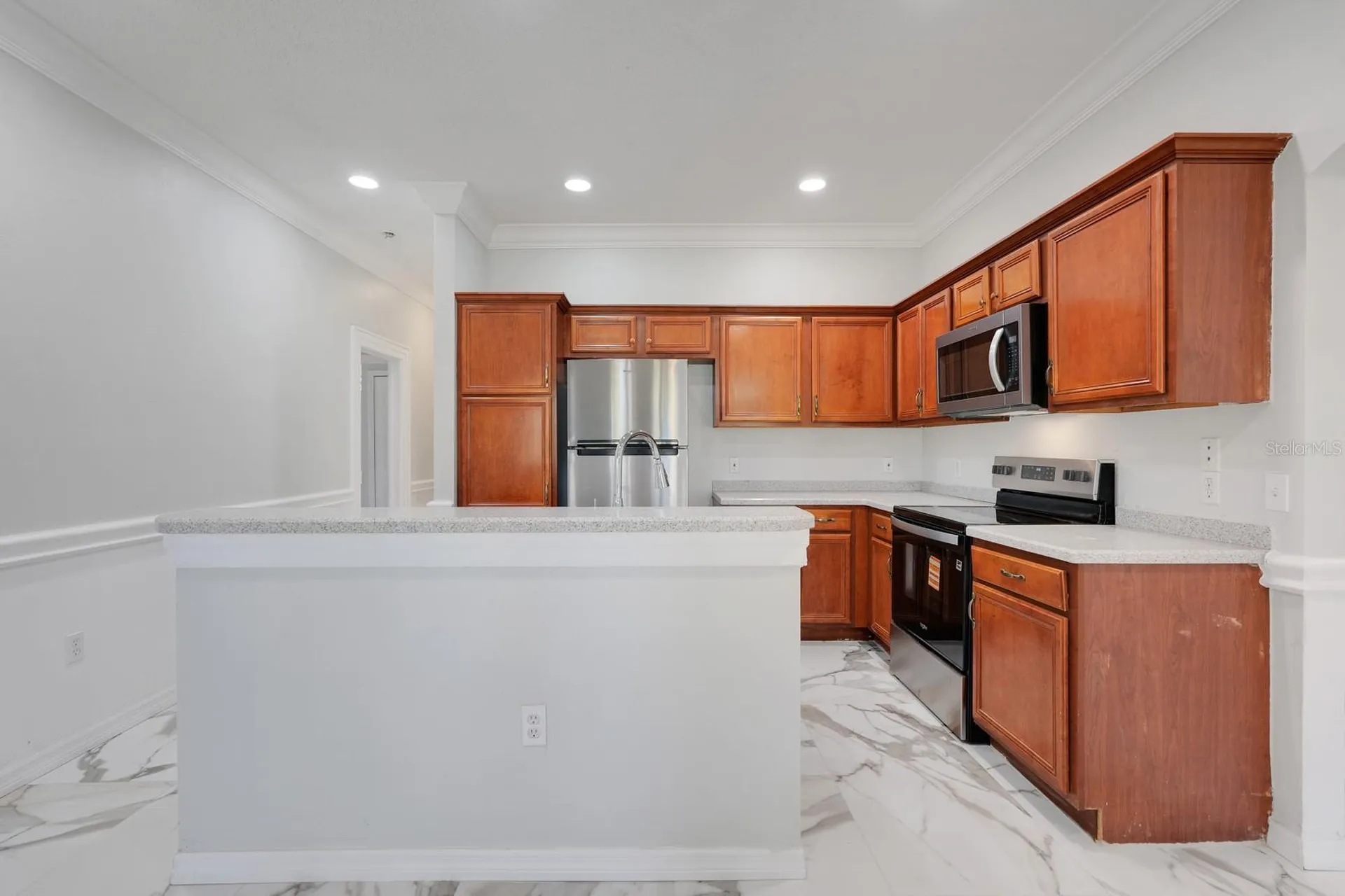 206 Redwood Bark Trail Kissimmee FL 34758