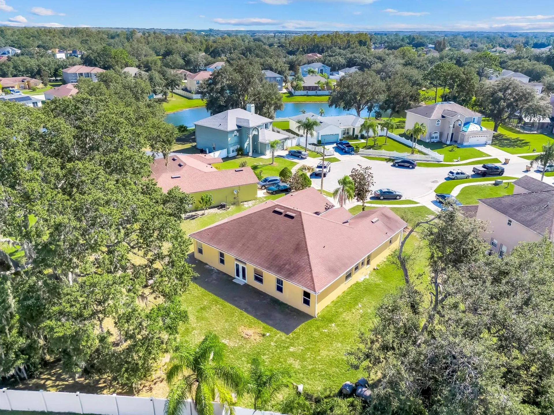 206 Redwood Bark Trail Kissimmee FL 34758