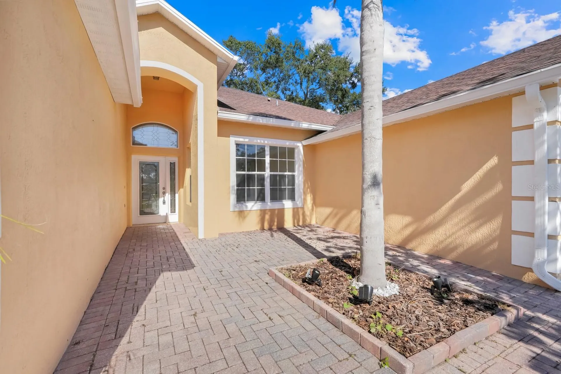 206 Redwood Bark Trail Kissimmee FL 34758