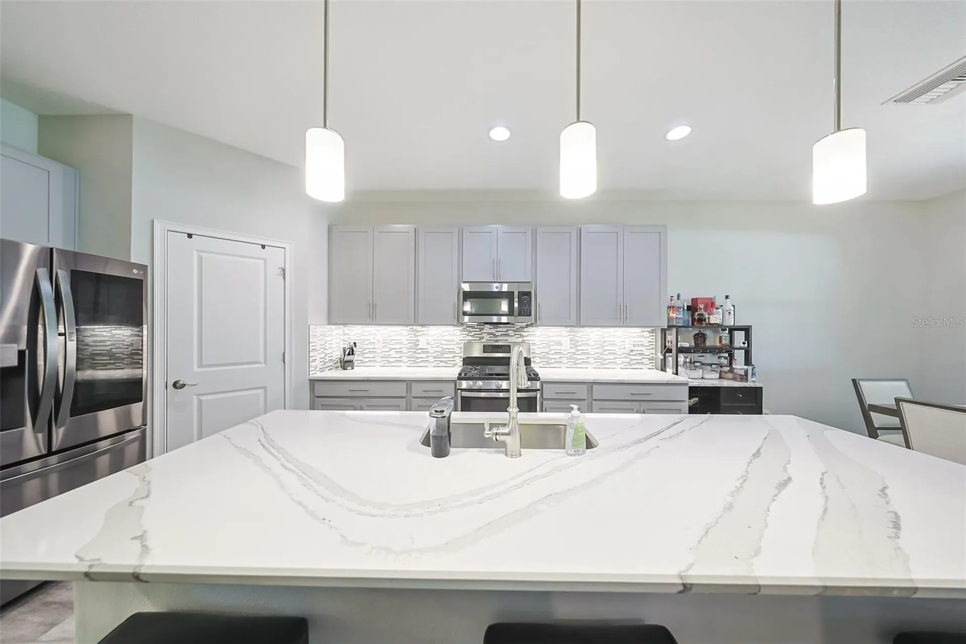 130 Azul Drive Seffner FL 33584
