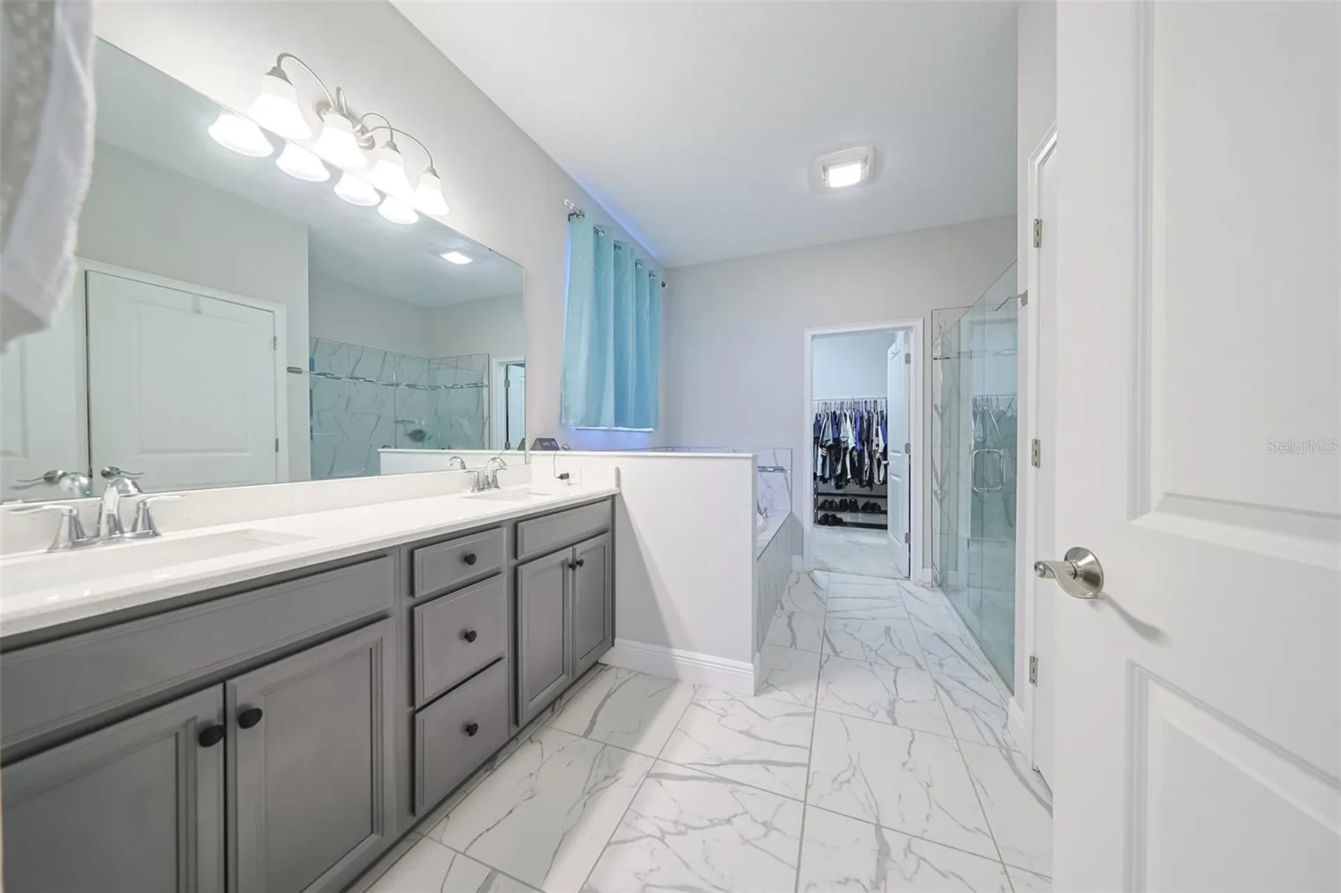 130 Azul Drive Seffner FL 33584