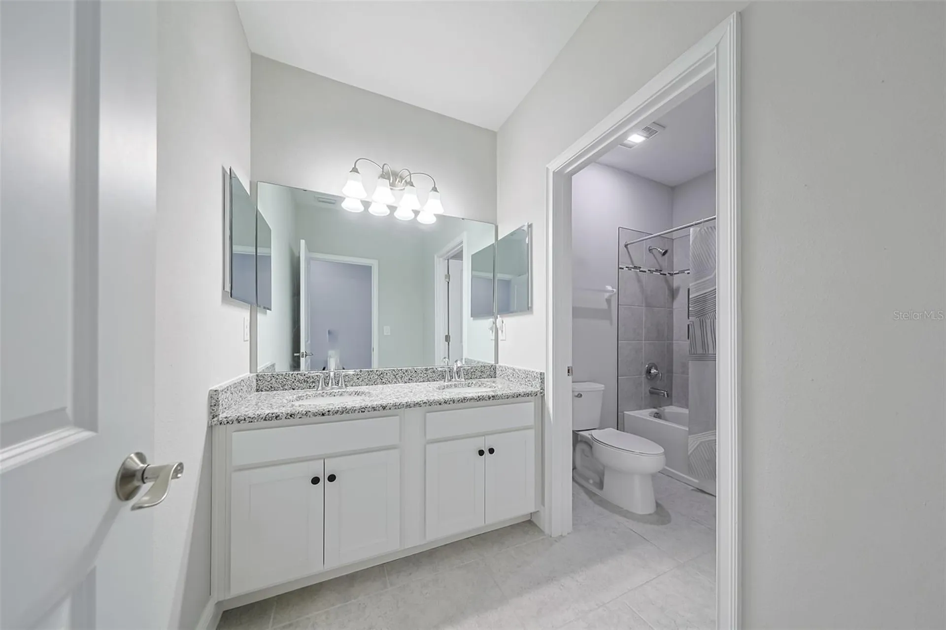 130 Azul Drive Seffner FL 33584